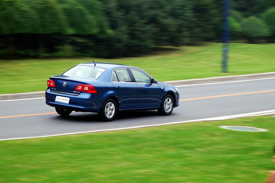 新宝来试车实拍图外观