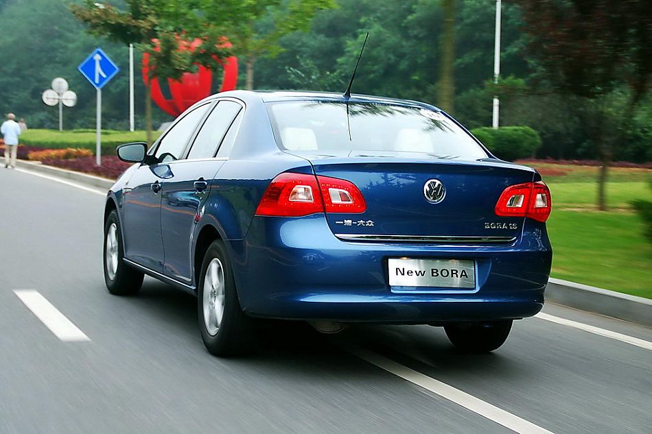 新宝来试车实拍图外观