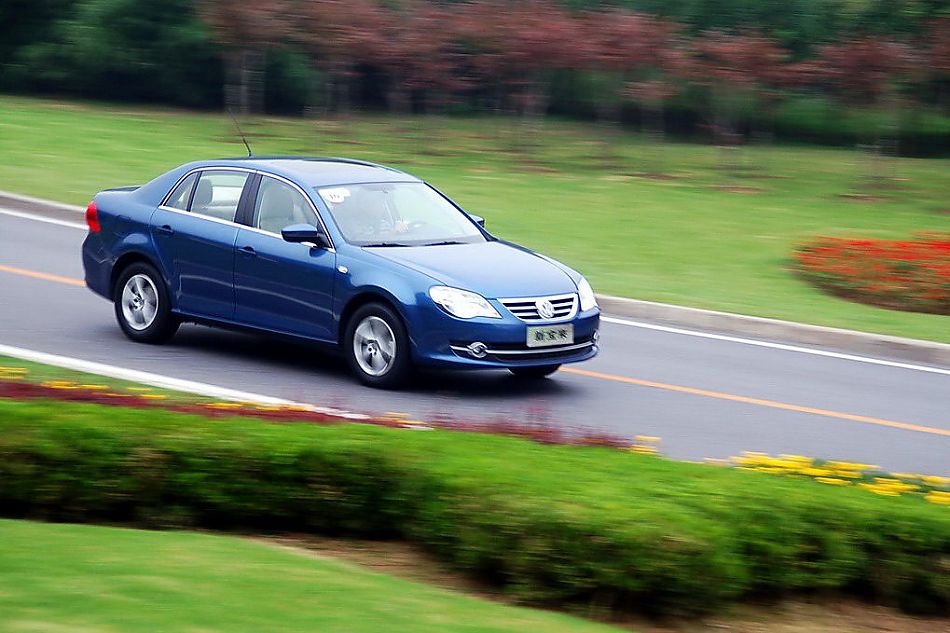 新宝来试车实拍图外观