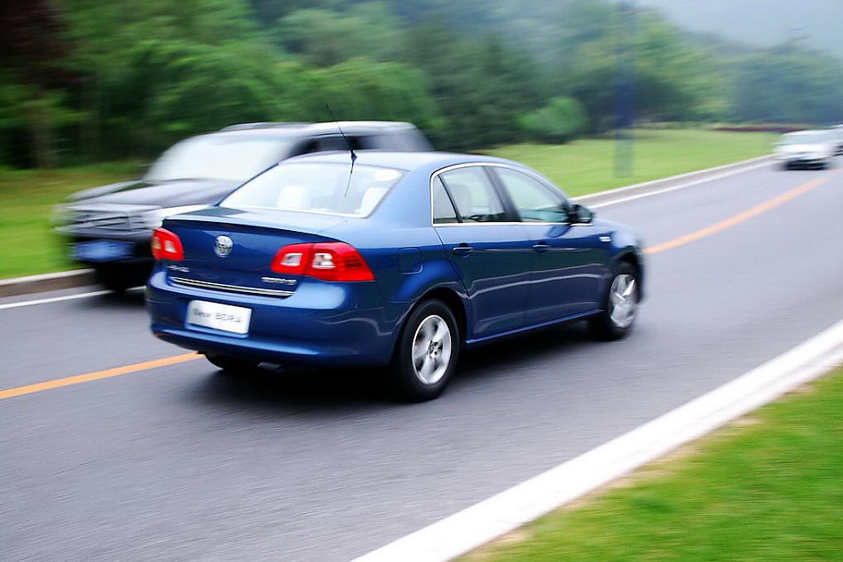 新宝来试车实拍图外观