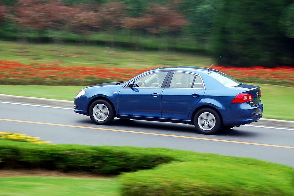 新宝来试车实拍图外观