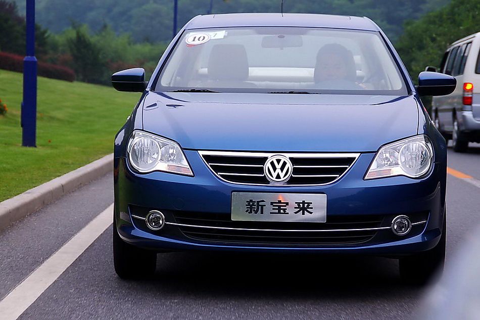 新宝来试车实拍图外观