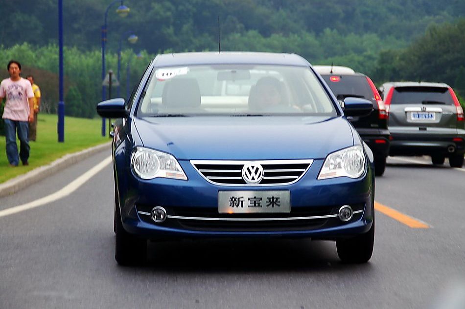 新宝来试车实拍图外观