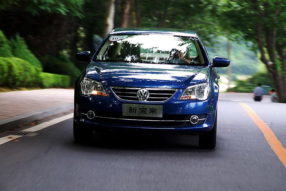 新宝来实拍图外观