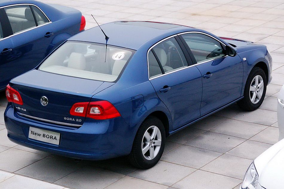 新宝来实拍图外观