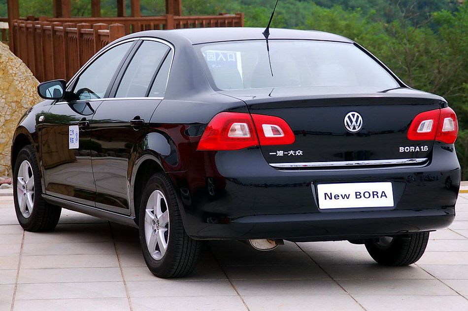 新宝来实拍图外观