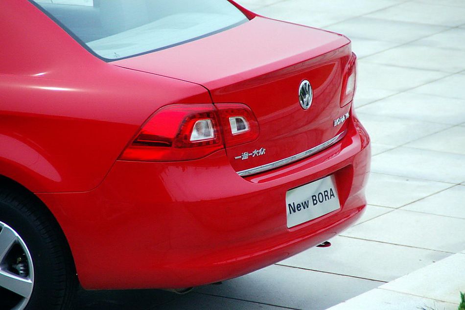 新宝来实拍图外观