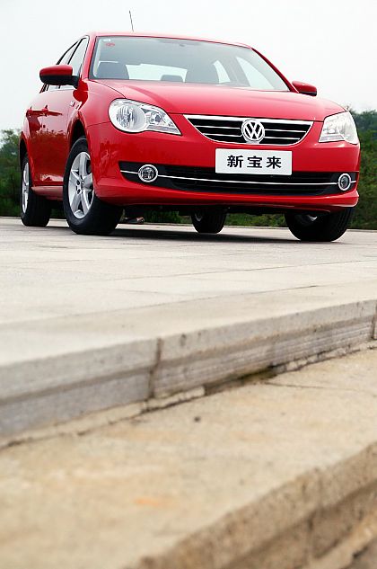 新宝来实拍图外观