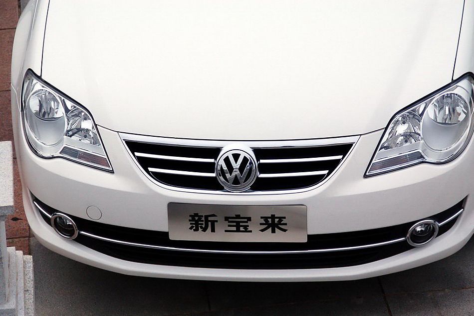 新宝来实拍图外观