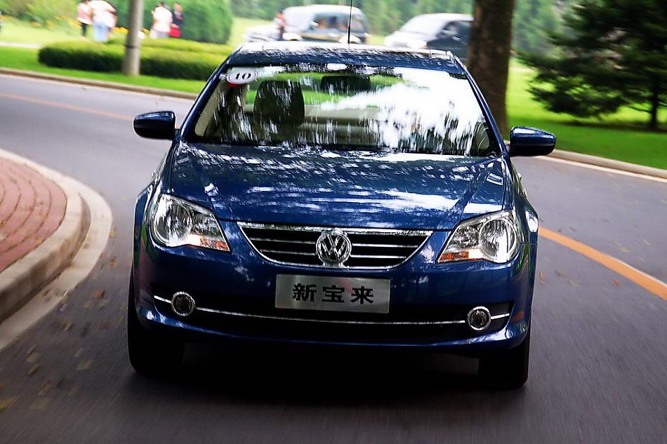 新宝来实拍图外观