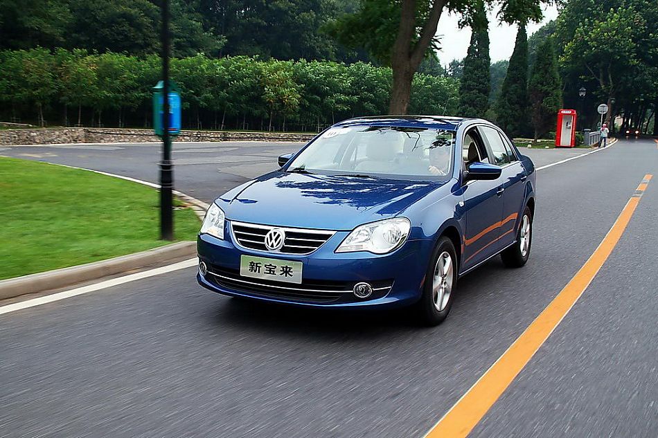 新宝来实拍图外观