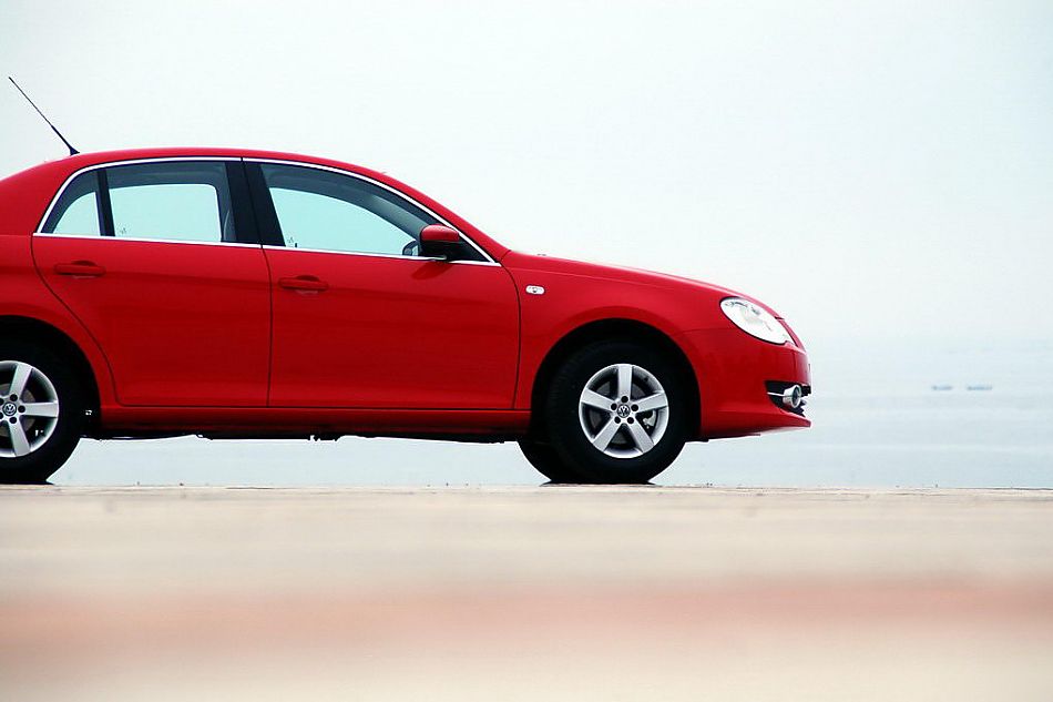 新宝来实拍图外观