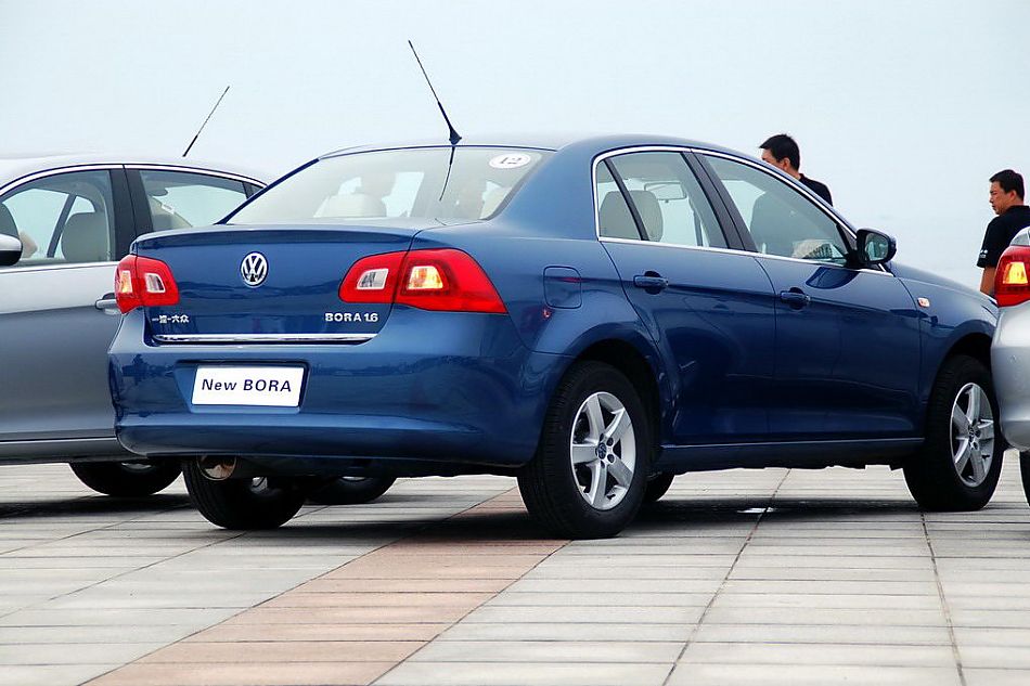 新宝来实拍图外观