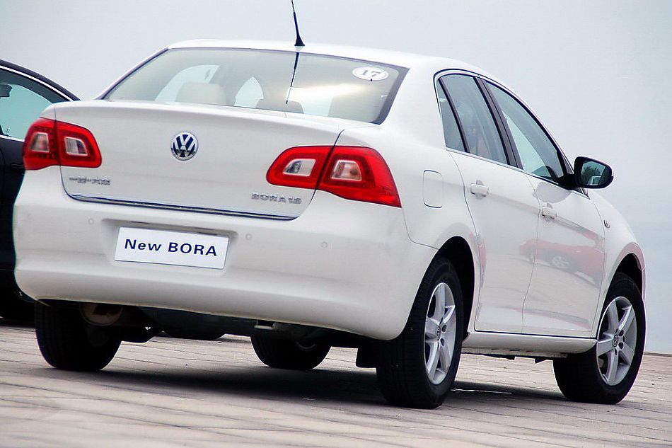 新宝来实拍图外观