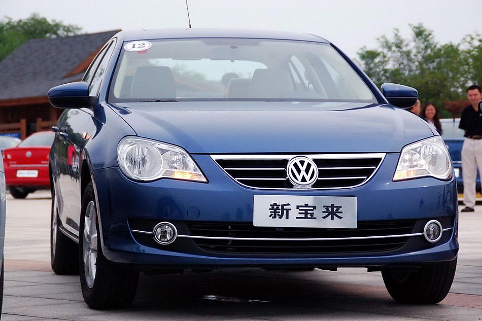 新宝来实拍图外观