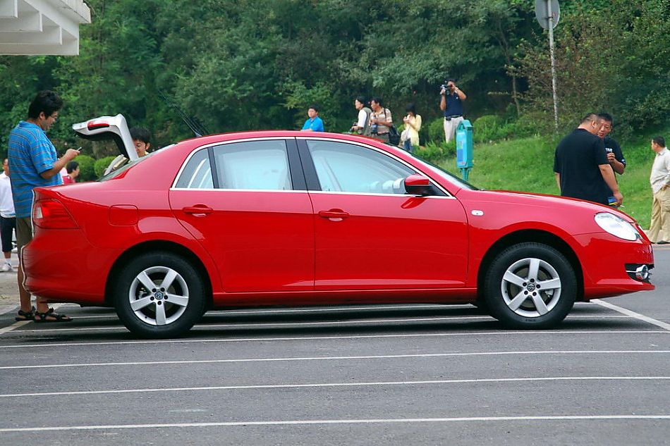 新宝来实拍图外观