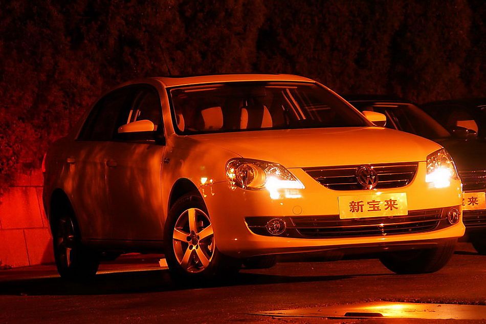 新宝来实拍图外观
