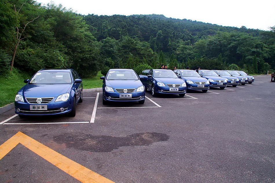 新宝来实拍图外观