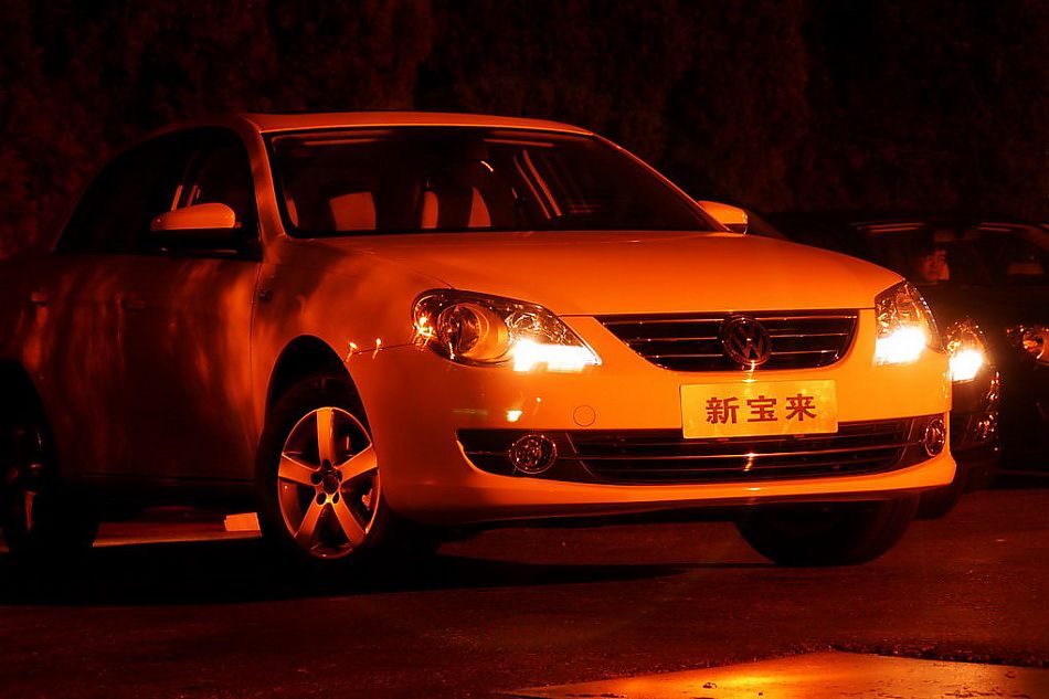 新宝来实拍图外观
