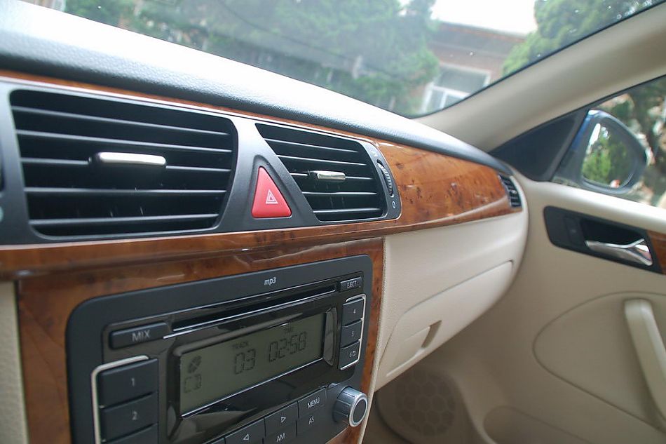 新宝来内饰图片