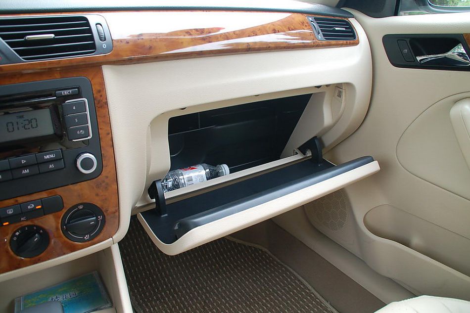 新宝来内饰图片