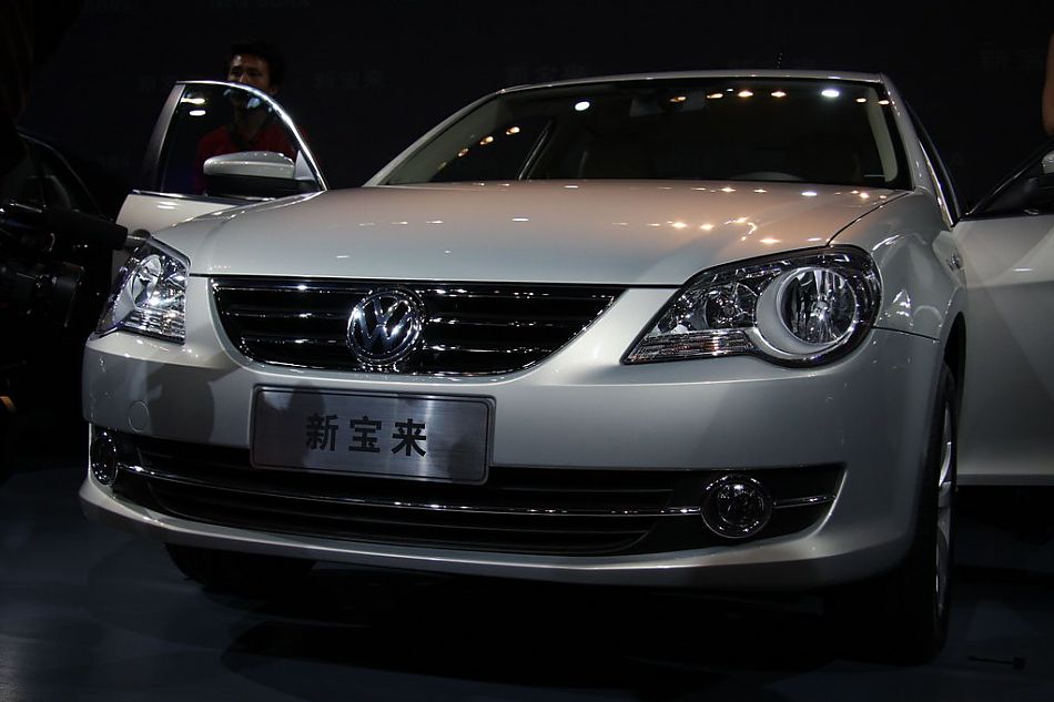 新宝来外观图