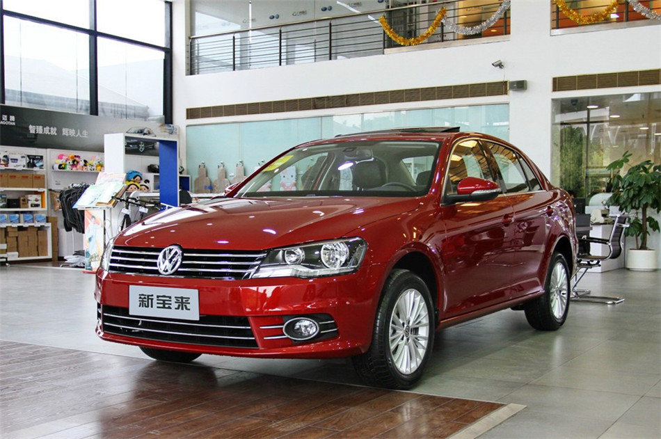 2013款新宝来1.6L自动豪华型