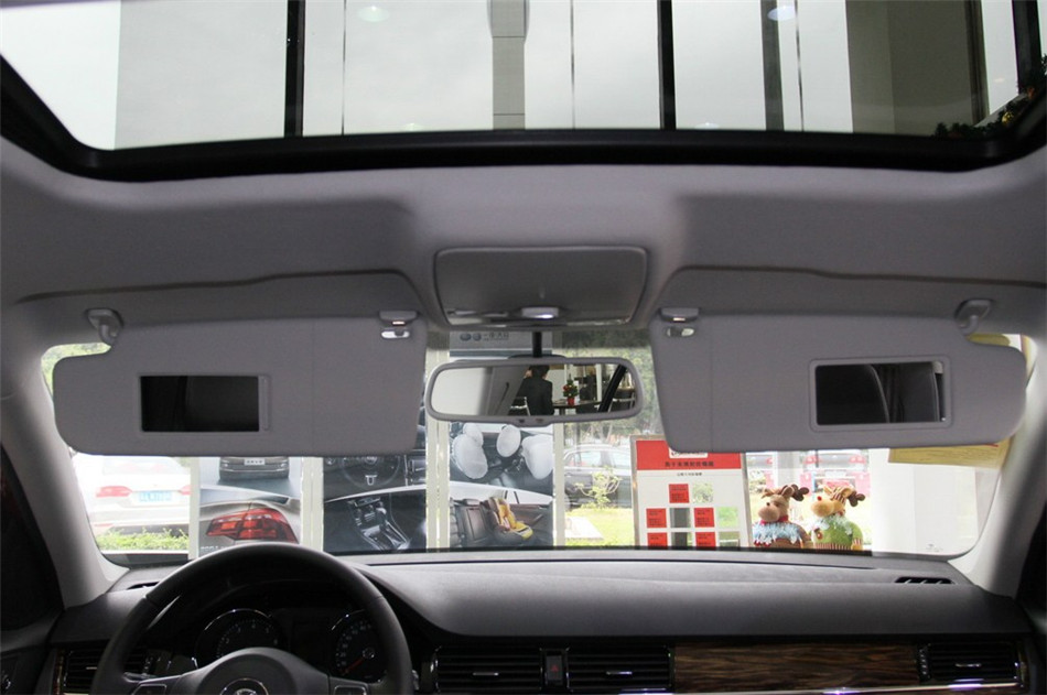 2013款新宝来1.6L自动豪华型