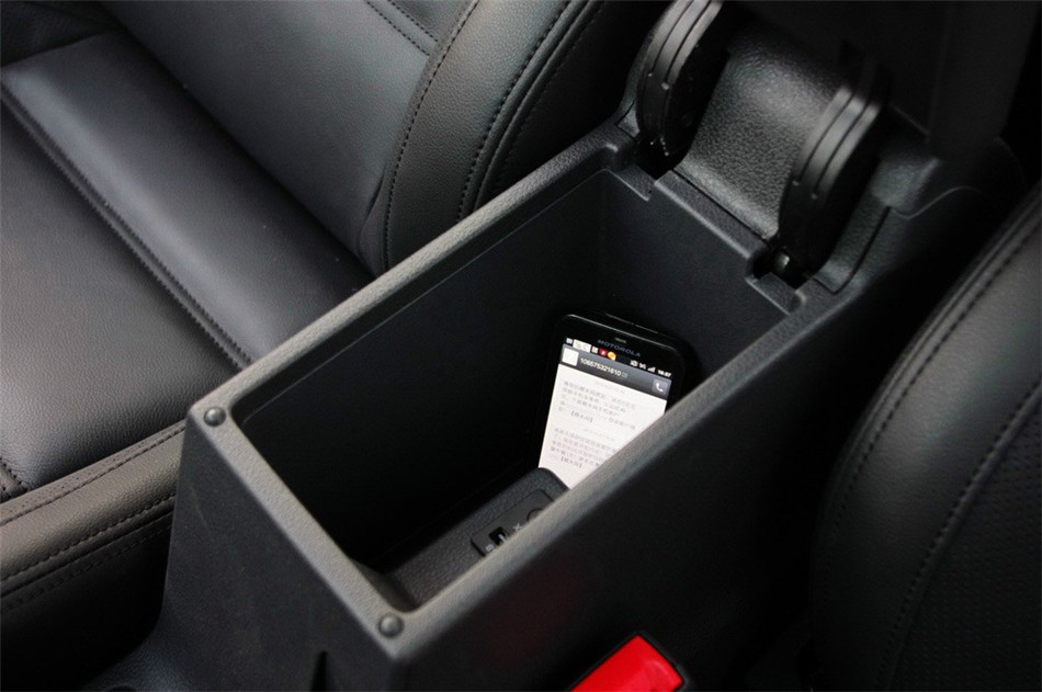 2013款新宝来1.4T自动豪华版