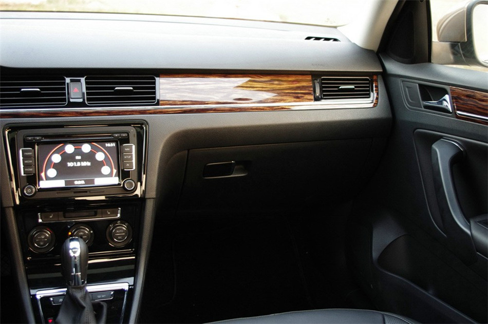 2013款新宝来1.4T自动豪华版