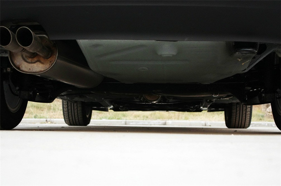 2013款新宝来1.4T自动豪华版