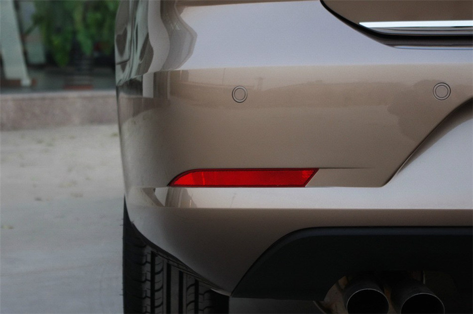 2013款新宝来1.4T自动豪华版