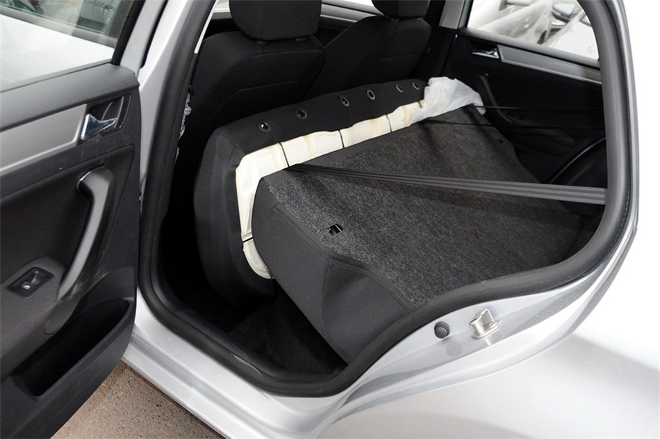 宝来 2014款 1.6L AT 舒适型 座椅空间