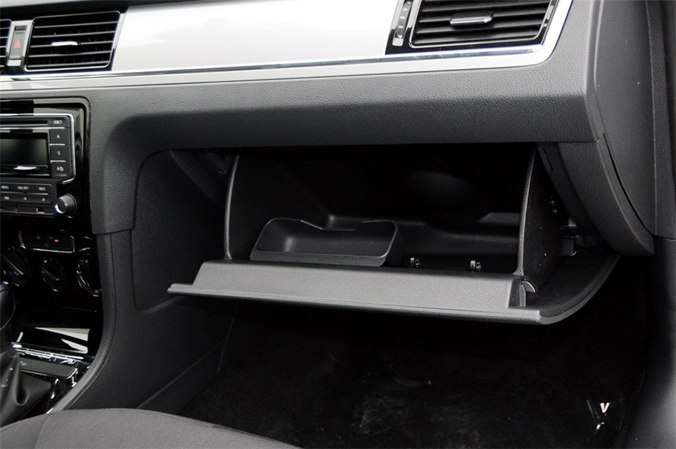 宝来 2014款 1.6L AT 舒适型 内饰