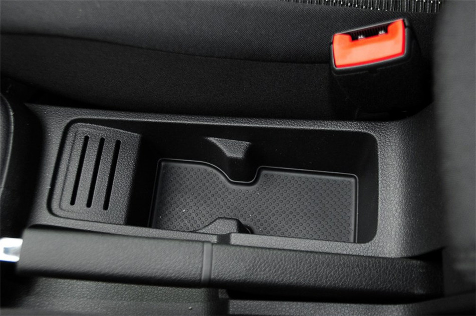 宝来 2014款 1.6L AT 舒适型 内饰