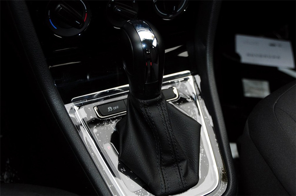 宝来 2014款 1.6L AT 舒适型 内饰