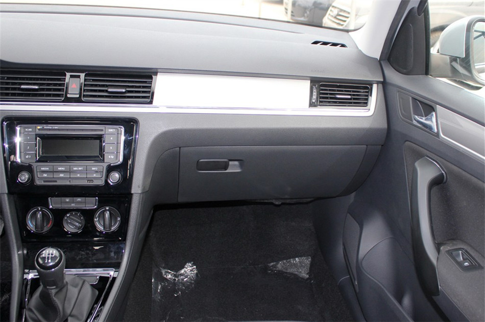 宝来 2014款 1.6L AT 舒适型 内饰