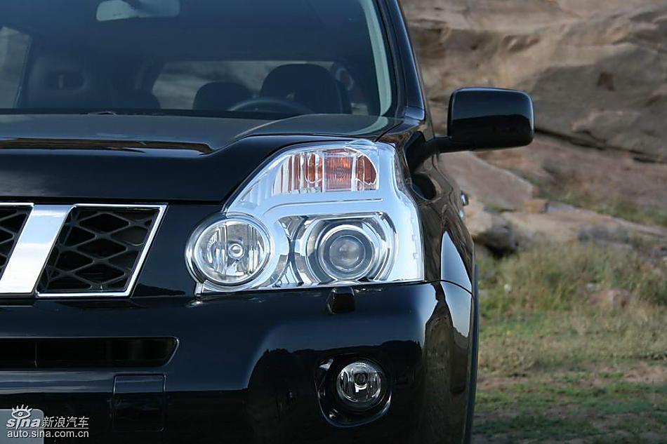 新一代奇骏外观实拍图