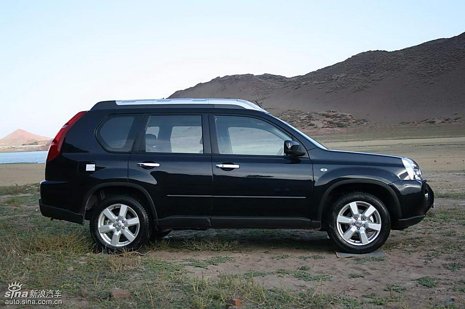 新一代奇骏外观实拍图