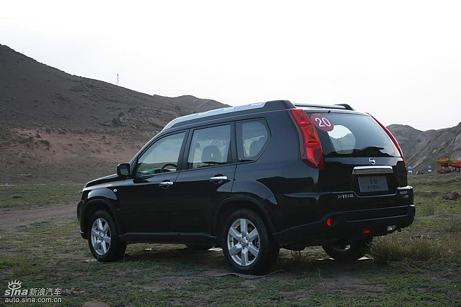 新一代奇骏外观实拍图