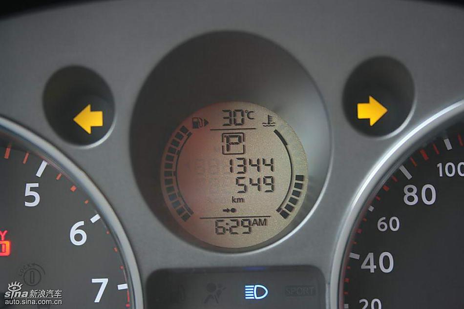 新一代奇骏内饰实拍图