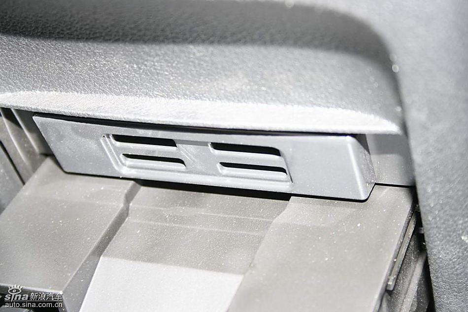 新一代奇骏内饰实拍图