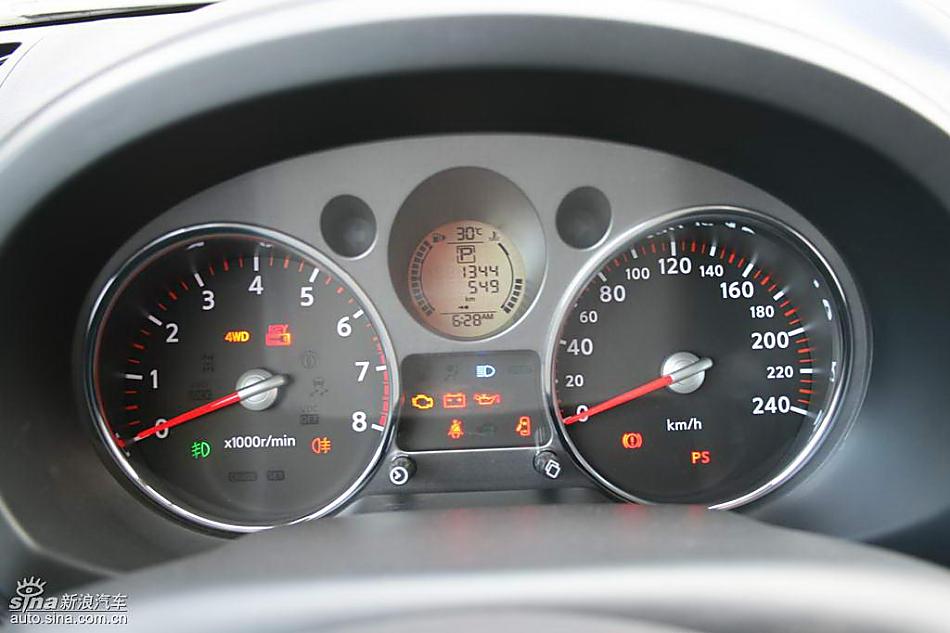 新一代奇骏内饰实拍图