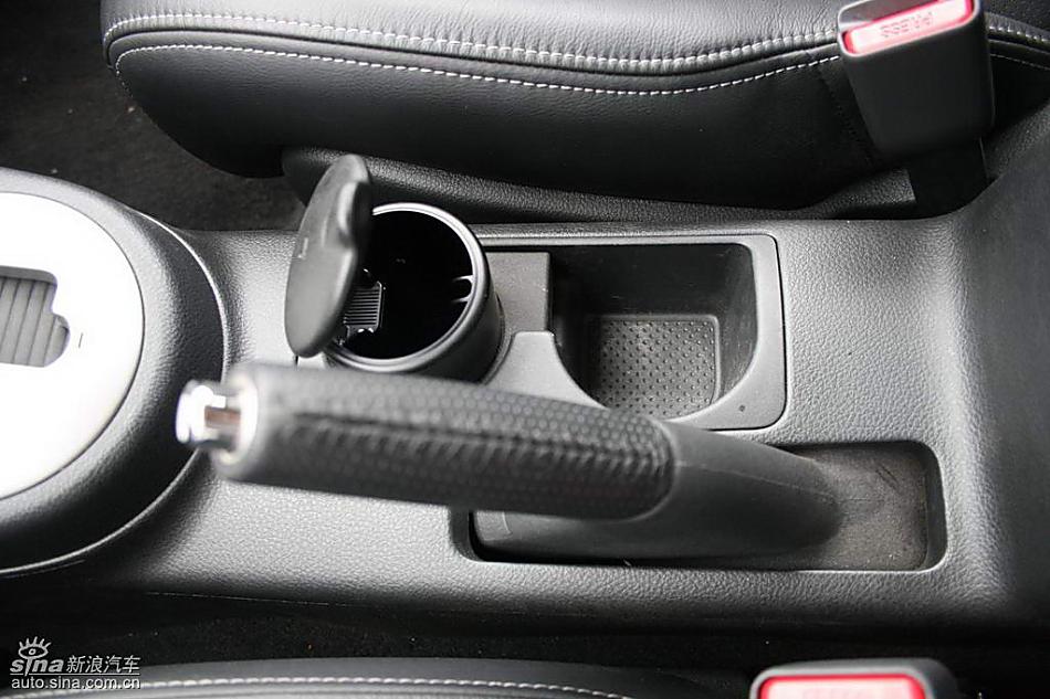 新一代奇骏内饰实拍图