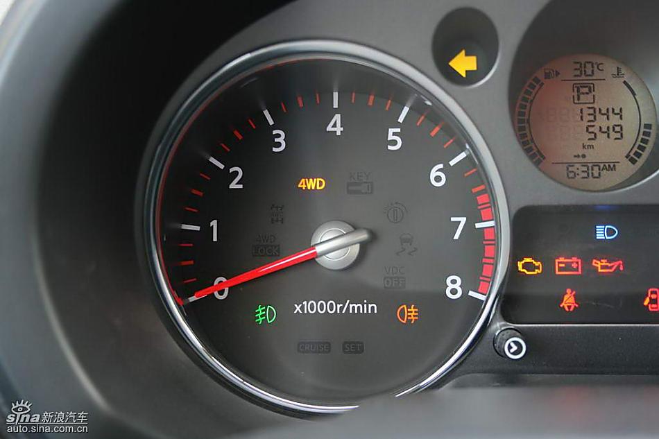 新一代奇骏内饰实拍图