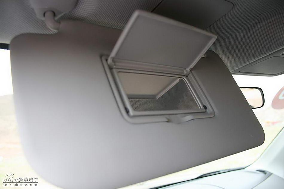 新一代奇骏内饰实拍图
