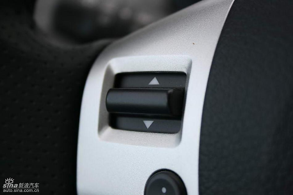新一代奇骏内饰实拍图