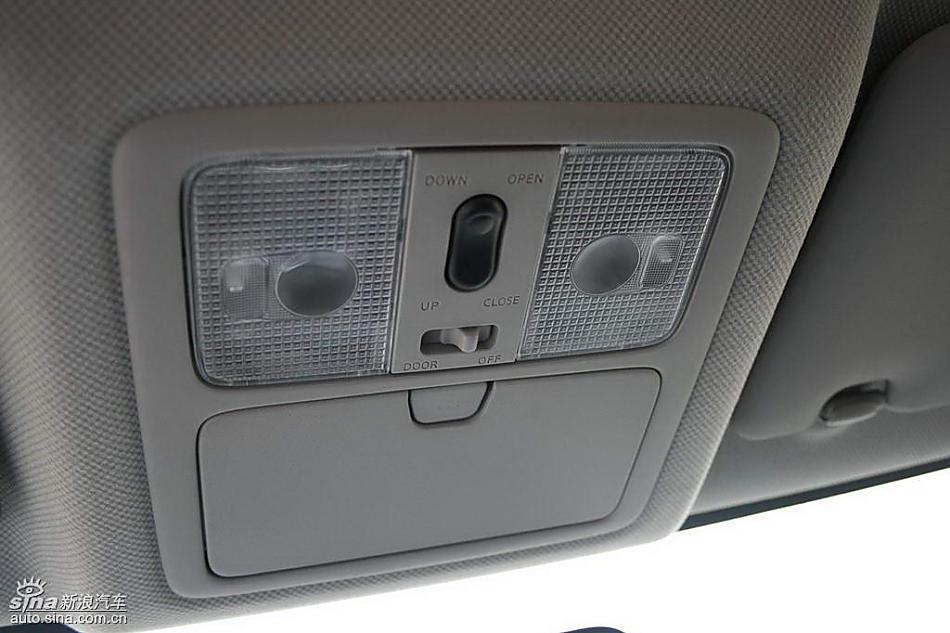 新一代奇骏内饰实拍图