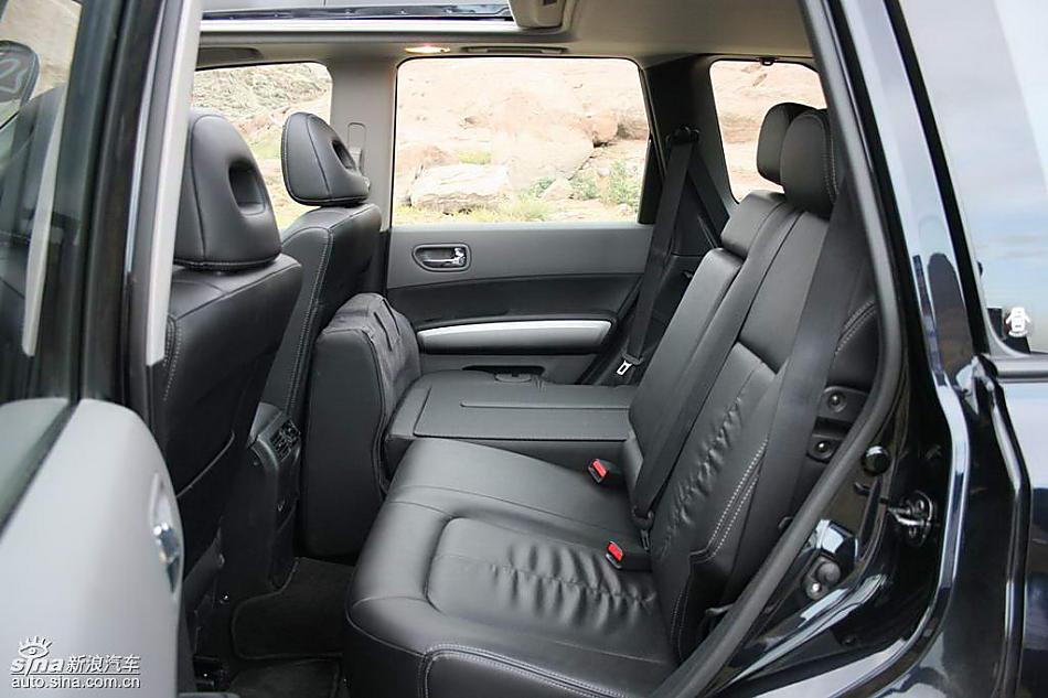 新一代奇骏内饰实拍图