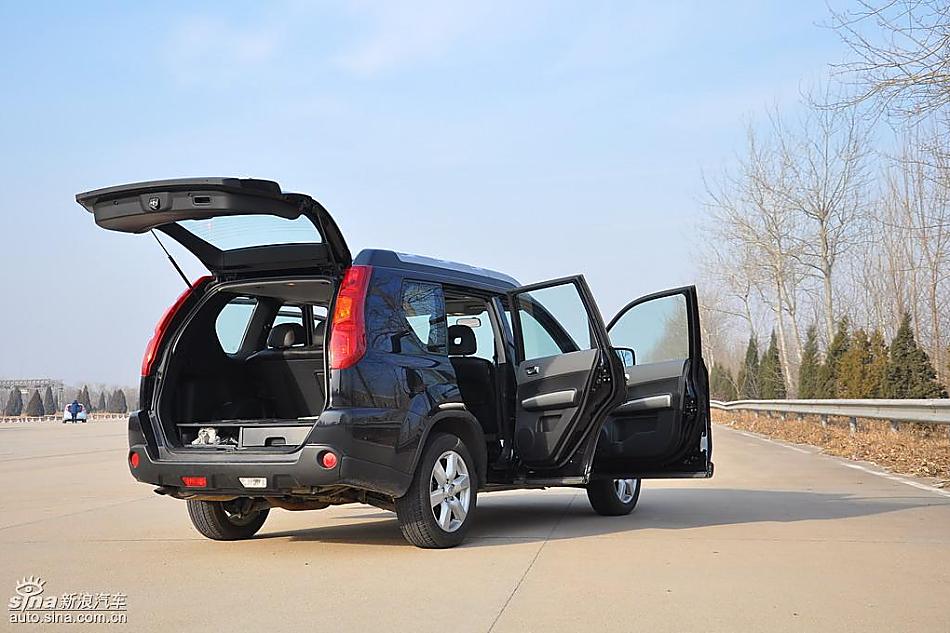东风日产奇骏实拍图